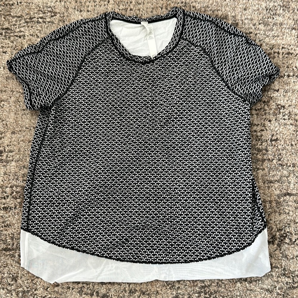 Lululemon Black & White Running Shirt with Back Detail